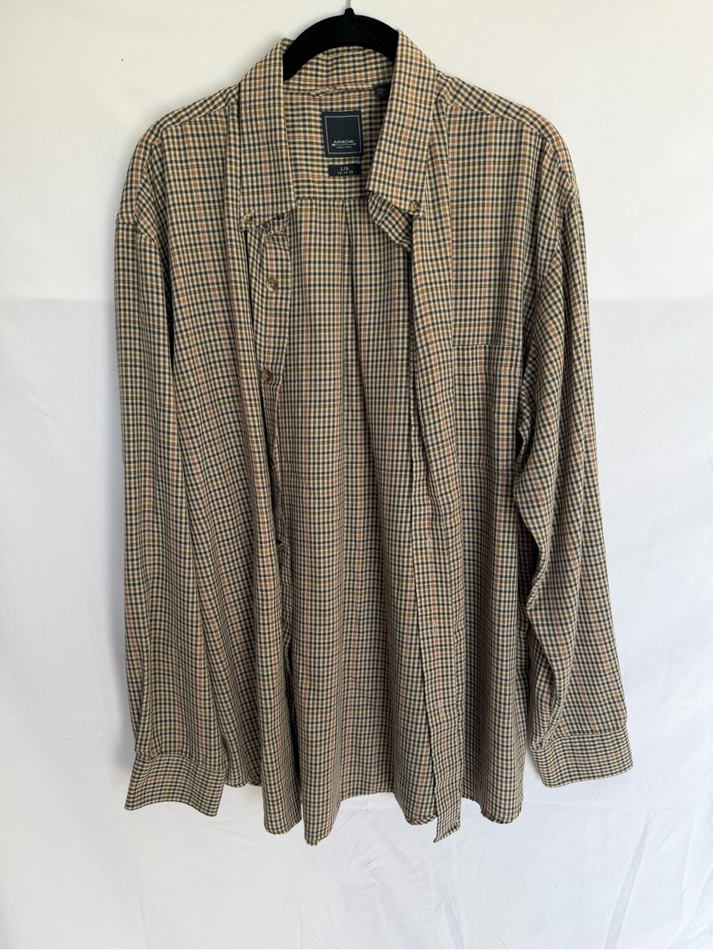 Arrow Men’s Beige Tan Plaid Lightweight Shirt